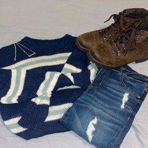 American Eagle Sweater